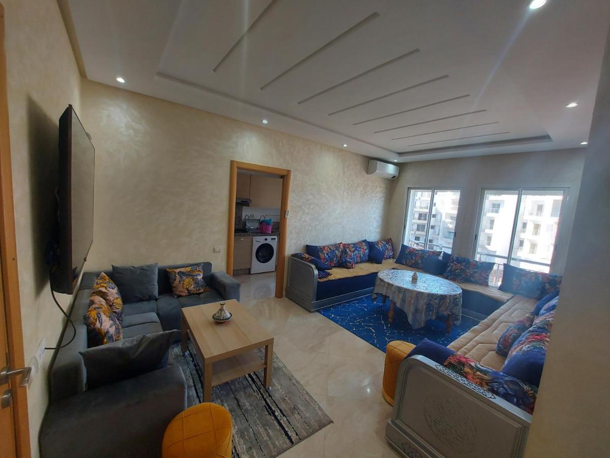 Lux Apartment In Bouznika With Pool Екстериор снимка